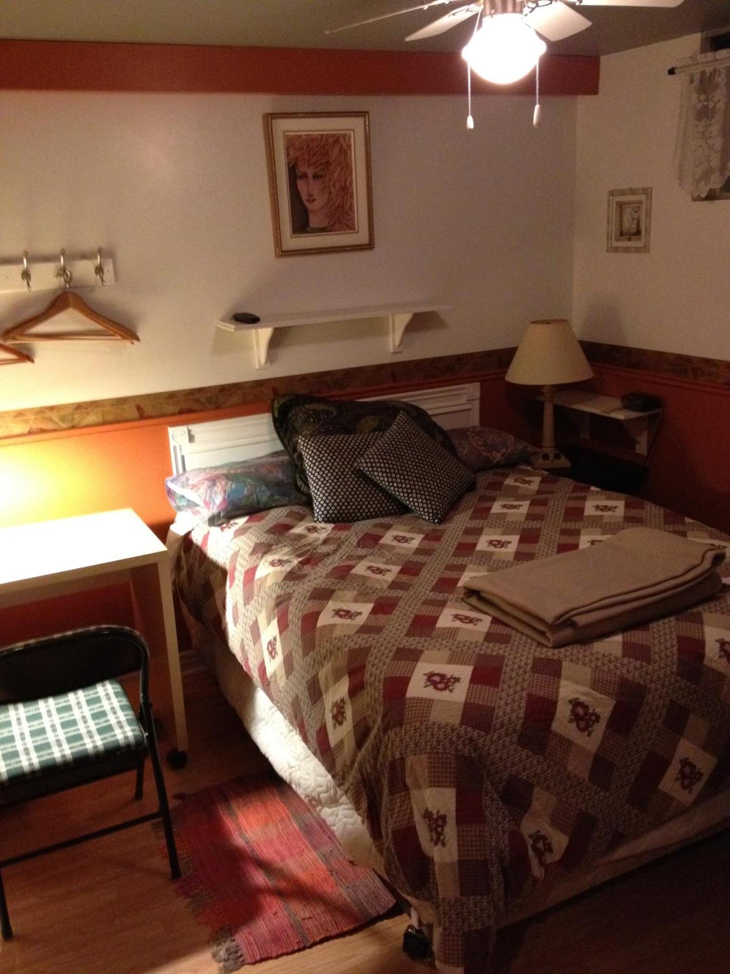 Repos & Manna Downtown Montreal Bed and Breakfast Værelse billede